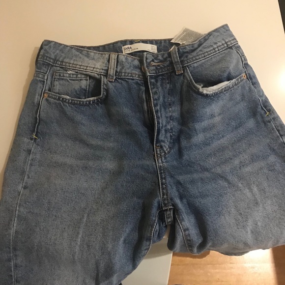 Zara Mom Jeans, Medium Blue, size 4 - Picture 3 of 5